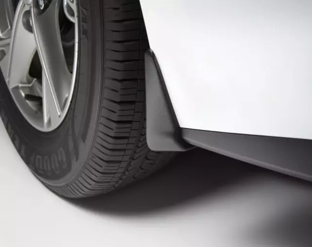 L0F46AKF00 - Exterior: Mudguards - Rear - Standard Trim for Hyundai: Sonata Image