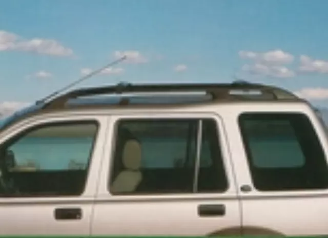 LRK20100 - Hauling: Rack Bars, Extension Rails for Land Rover: Freelander Image