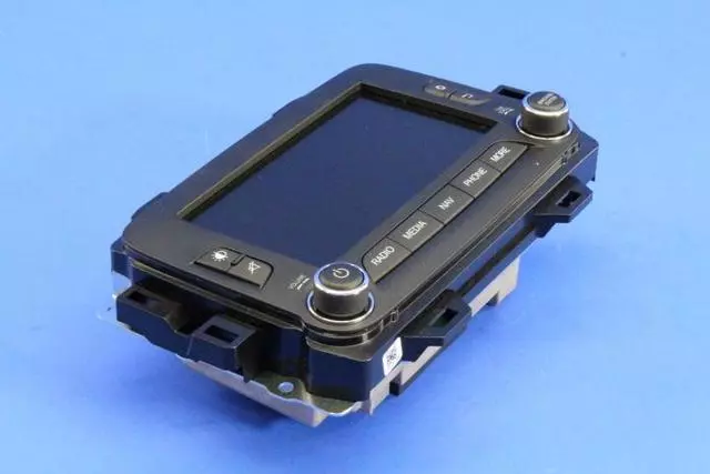 Radio - Mopar (5VV66LXHAA)