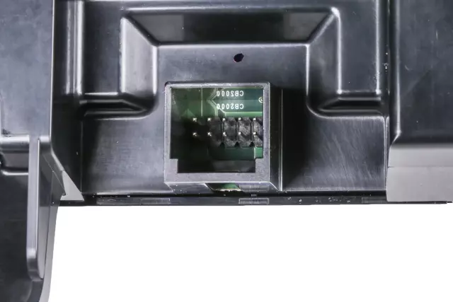 Dash Control Unit - GM (84441500)