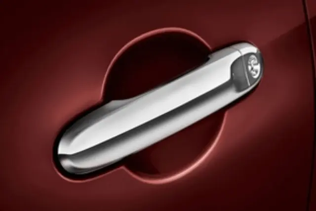 999M17X204 - Exterior: Chrome Door Handle Accents for Nissan Image