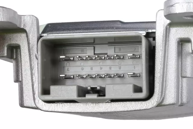 Radio Speaker Auxiliary Amplifier - GM (84298378)