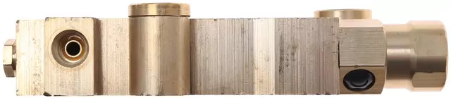 Brake Proportioning Valve - GM (19361751)