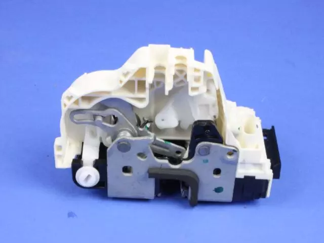 Rear Door Latch, Right - Mopar (4589922AH)