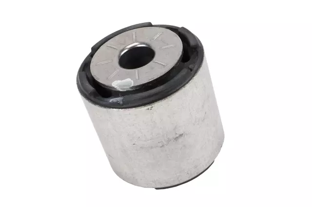85644582 - Suspension: Differential Carrier Bushing for Cadillac: Escalade, Escalade ESV | Chevrolet: Silverado 1500, Silverado 1500 LTD, Suburban, Tahoe | GMC: Sierra 1500, Sierra 1500 Limited, Yukon, Yukon XL Image