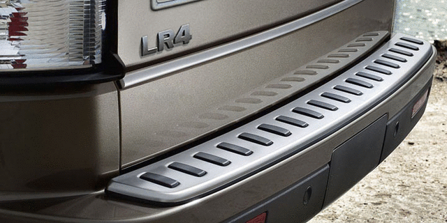 LR006874 - : Stainless Steel Rear Bumper Tread Plate for Land-Rover Image