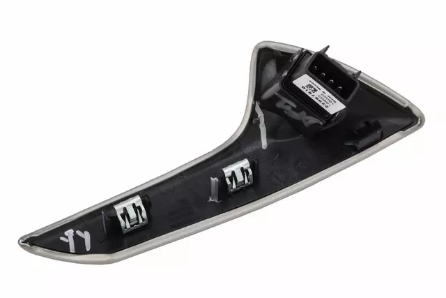 Frequency Front Side Door Pull Handle Cover - GM (23156899)