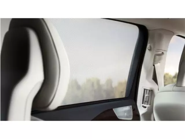 31439155 - : Sunshade - Doors for Volvo: S90 Image