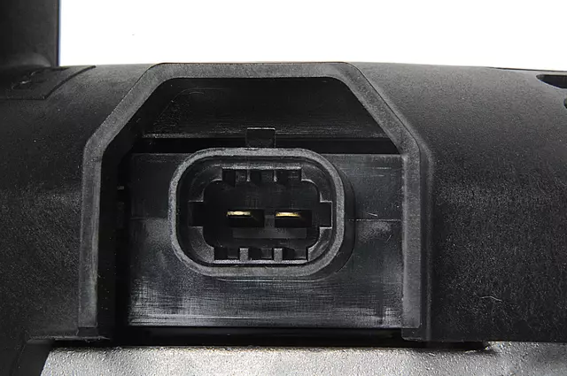 Alternator - GM (23106528)