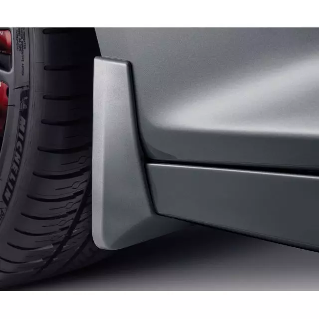 Front Molded Splash Guards - GM (84868387)