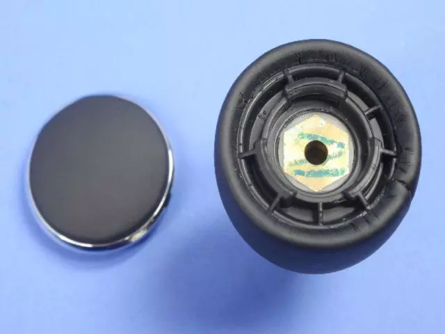 Gearshift Knob - Mopar (1RV43DX9AB)