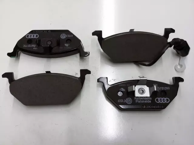 1J0698151F - Brakes: Brake Pads for Volkswagen: Beetle, Golf, Jetta, R32 Image