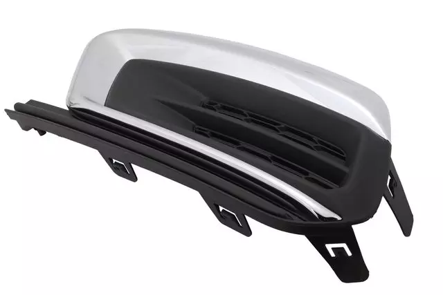 Front Driver Side Fog Lamp Bezel - GM (94516106)