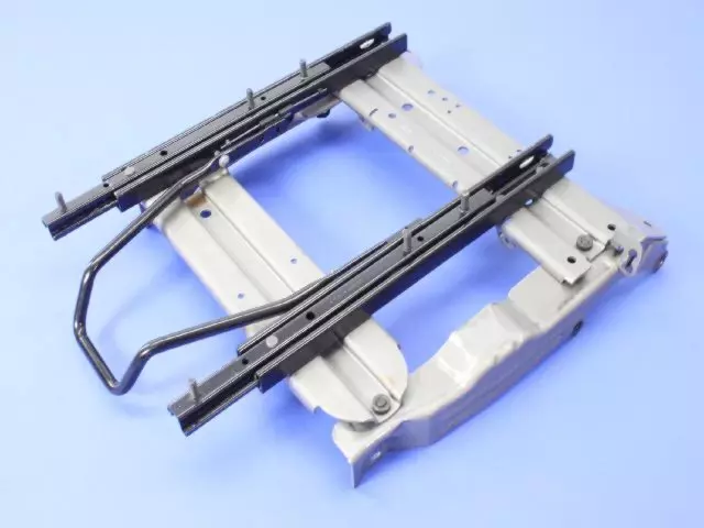 Manual Seat Adjuster - Mopar (5093665AA)