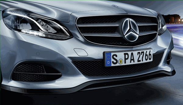 Illuminated Mercedes Star - Chrome - Mercedes-Benz (1668177500)