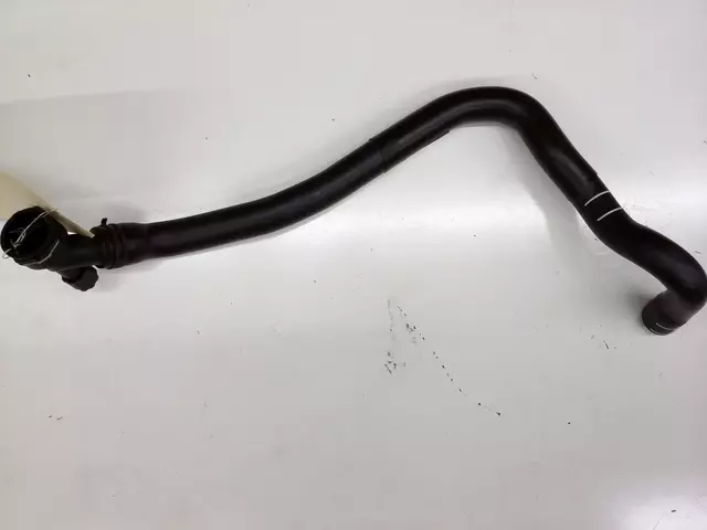 1C0122051G - Cooling System: Lower Hose for Volkswagen: Beetle Image