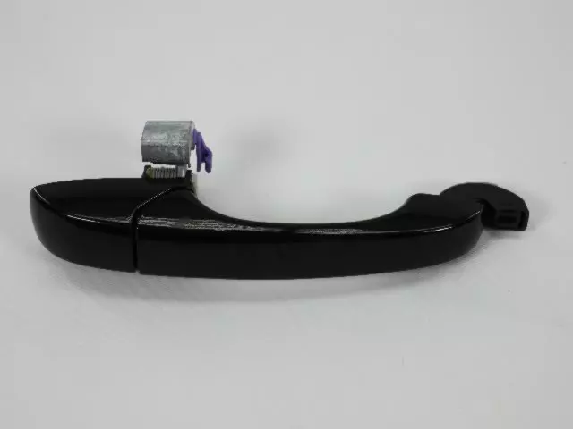 Exterior Door Handle, Right - Mopar (1KR96DX8AD)