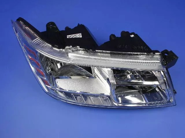 Headlamp Park And Turn Lamp, Right - Mopar (05116288AD)